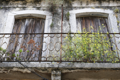 034-facade-up-